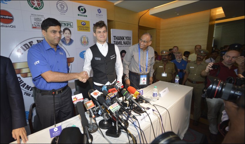 FIDE World Chess Championship 2013 / Сhennai , India Bs11866-jpganand-car-791